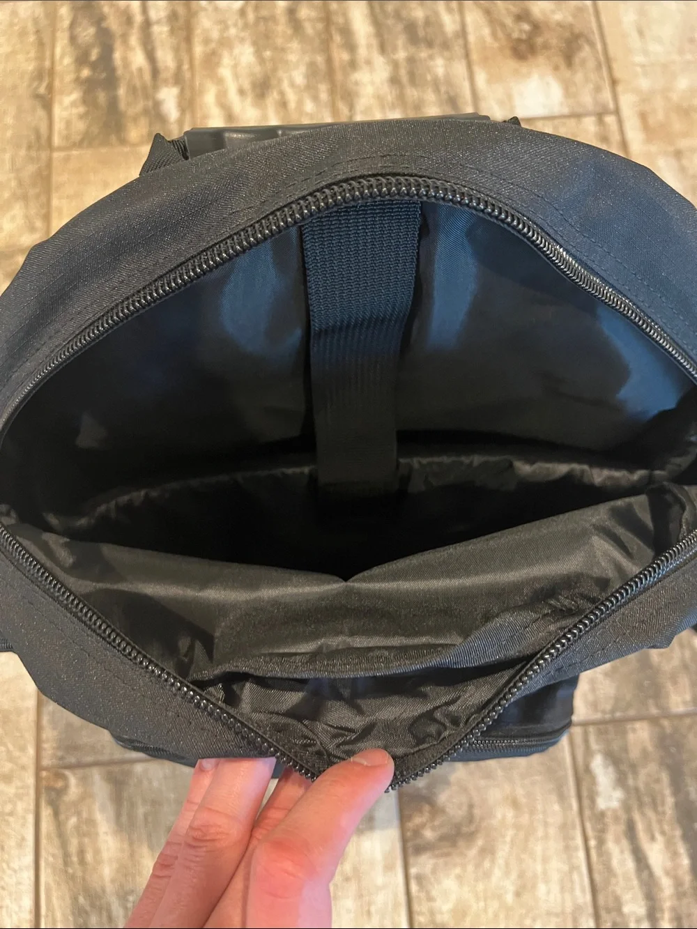 Black Men's Commuter Laptop Backpack